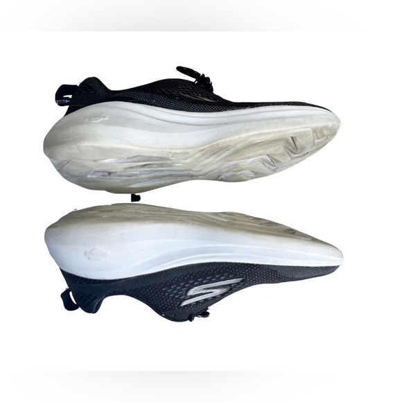 Skechers Go Run Fast-Float Running Shoes For Women (Black) - Picture 6 of 11
